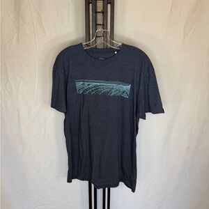 Prana Navy Blue Tee with Wave‎ Graphic